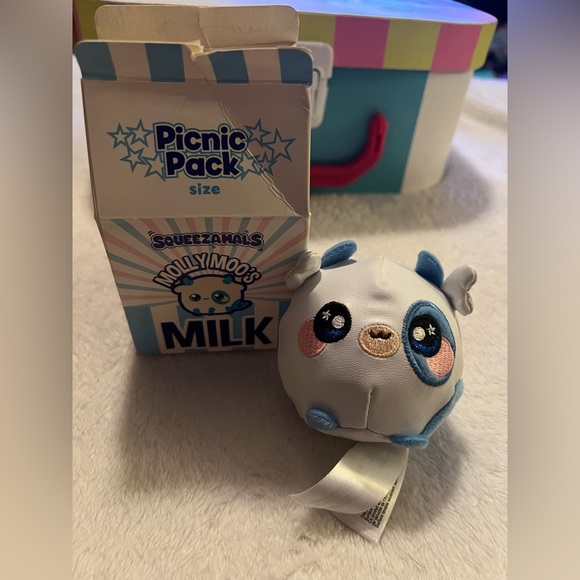 Squeezamals picnic pack  - Plush Sandwich with Bee, Apple & Cow - Picture 5 of 8